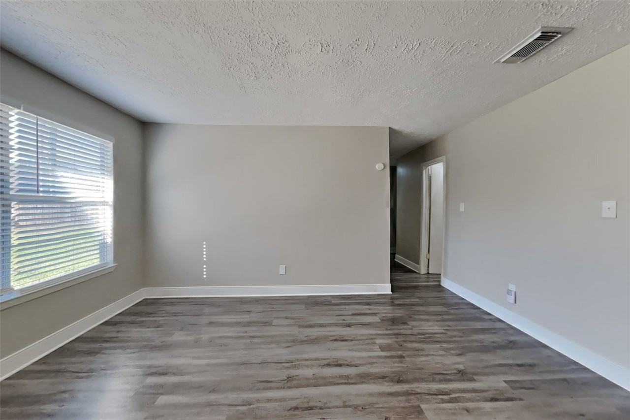 11615 Bonaparte Dr #11615 - Photo 2 of 18