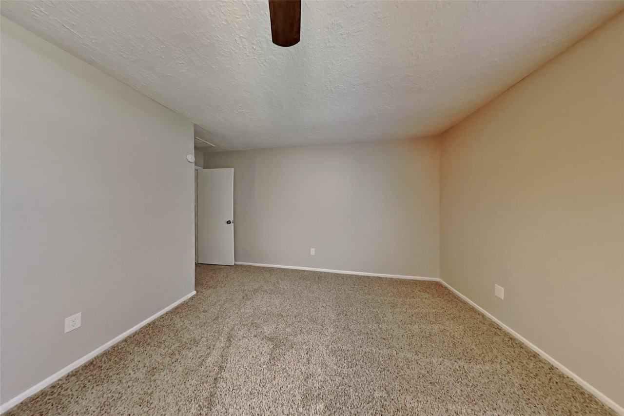 11615 Bonaparte Dr #11615 - Photo 4 of 18