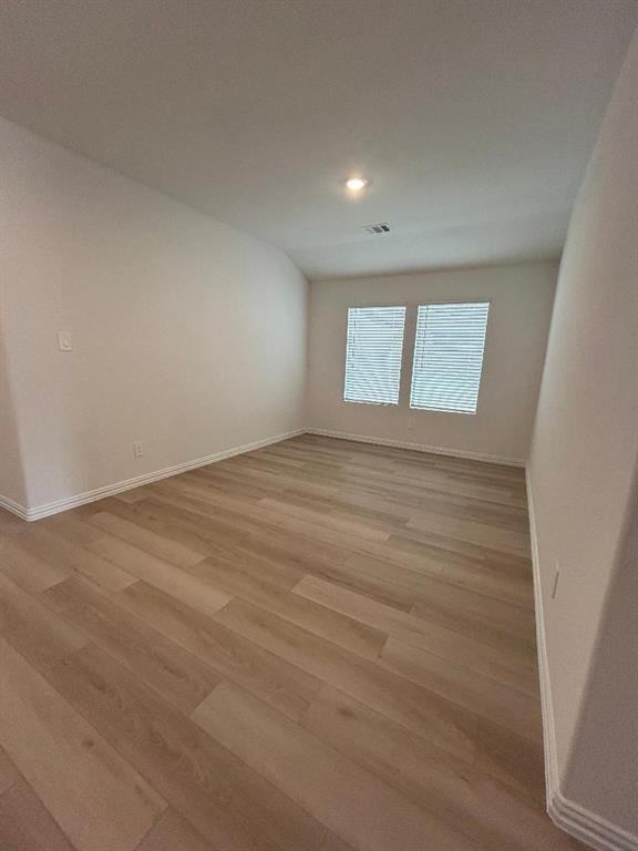 520 Midnight Oak Dr #520 - Photo 4 of 25