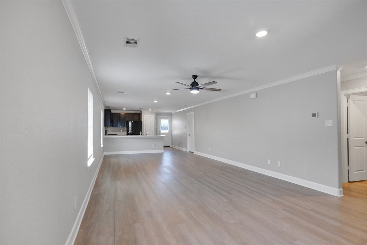 4235 Lance #4235 - Photo 2 of 23