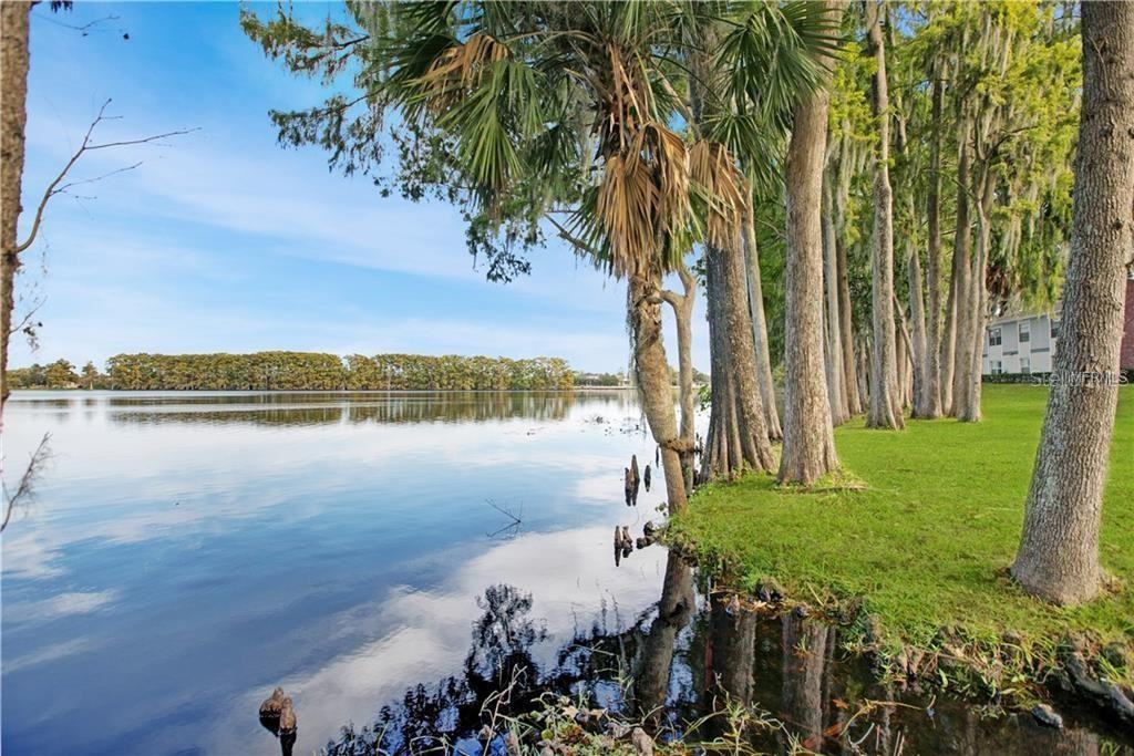 1004 Northlake Dr #1004-1004 - Photo 2 of 24