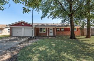 411 Yorkshire Drive #NA - Photo 1 of 1