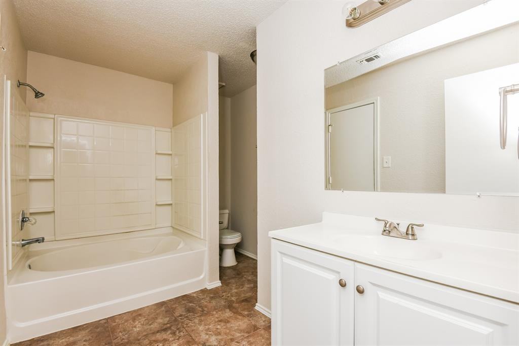 1359 Lincolnshire Way #1359 - Photo 7 of 16