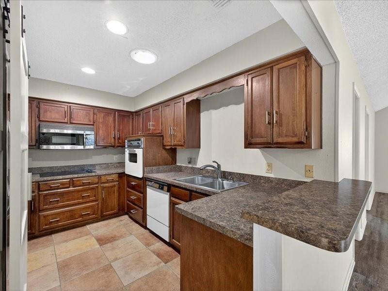 6218 Tezcuco Court #6218 - Photo 2 of 32