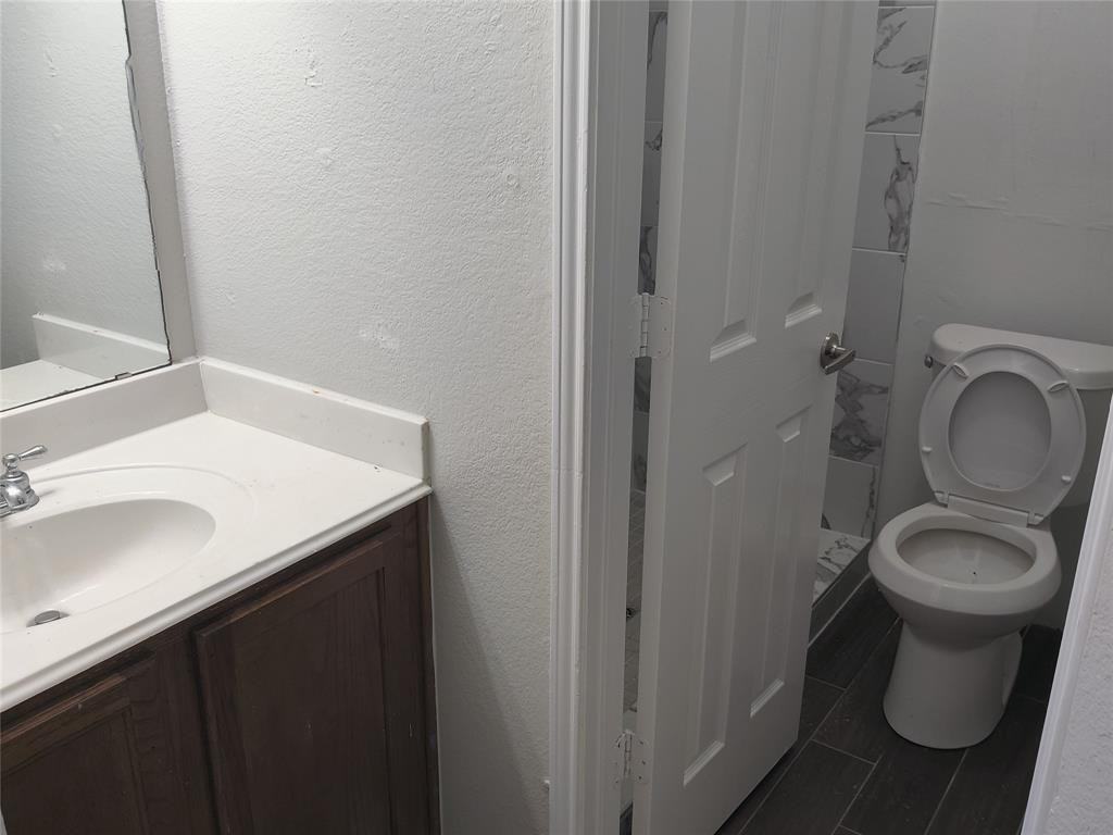 7911 Decoy Dr #7911 - Photo 5 of 33