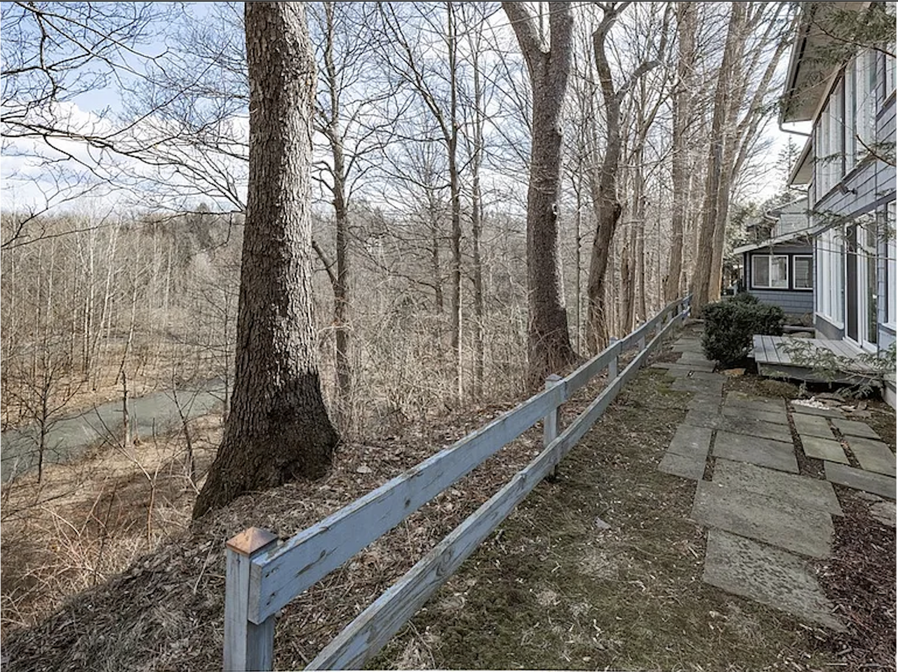 7520 Spectrum Way - Photo 3 of 46