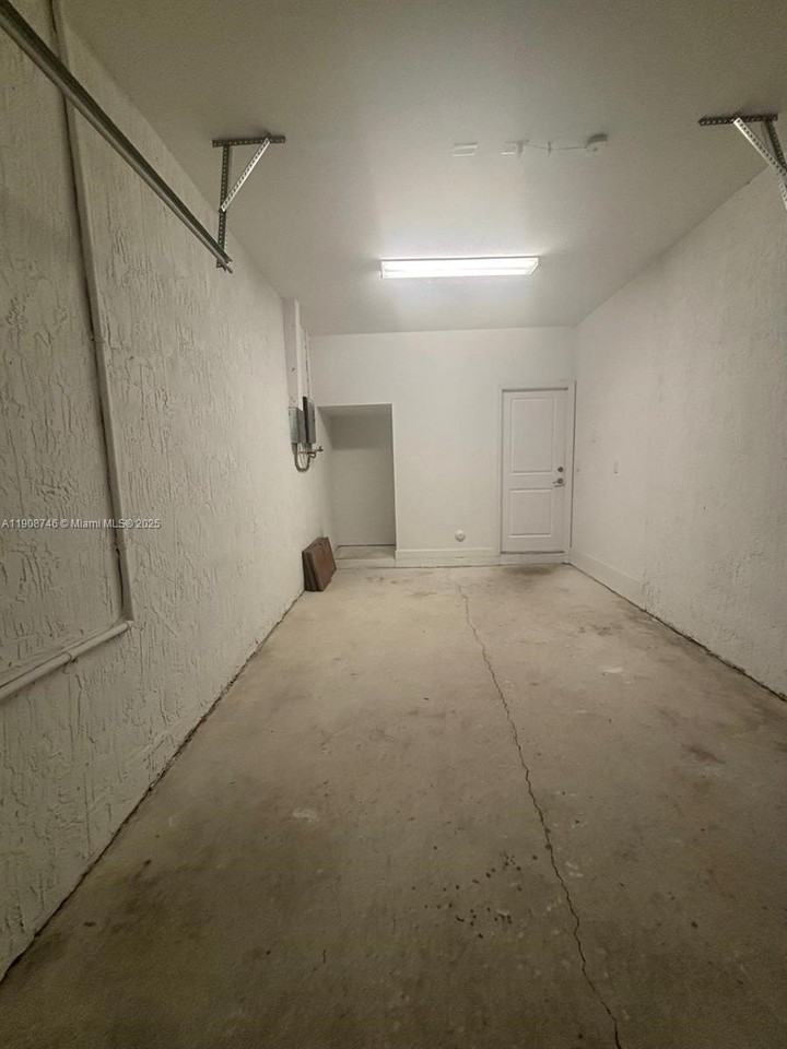 24601 Sw 119th Pl - Photo 4 of 21