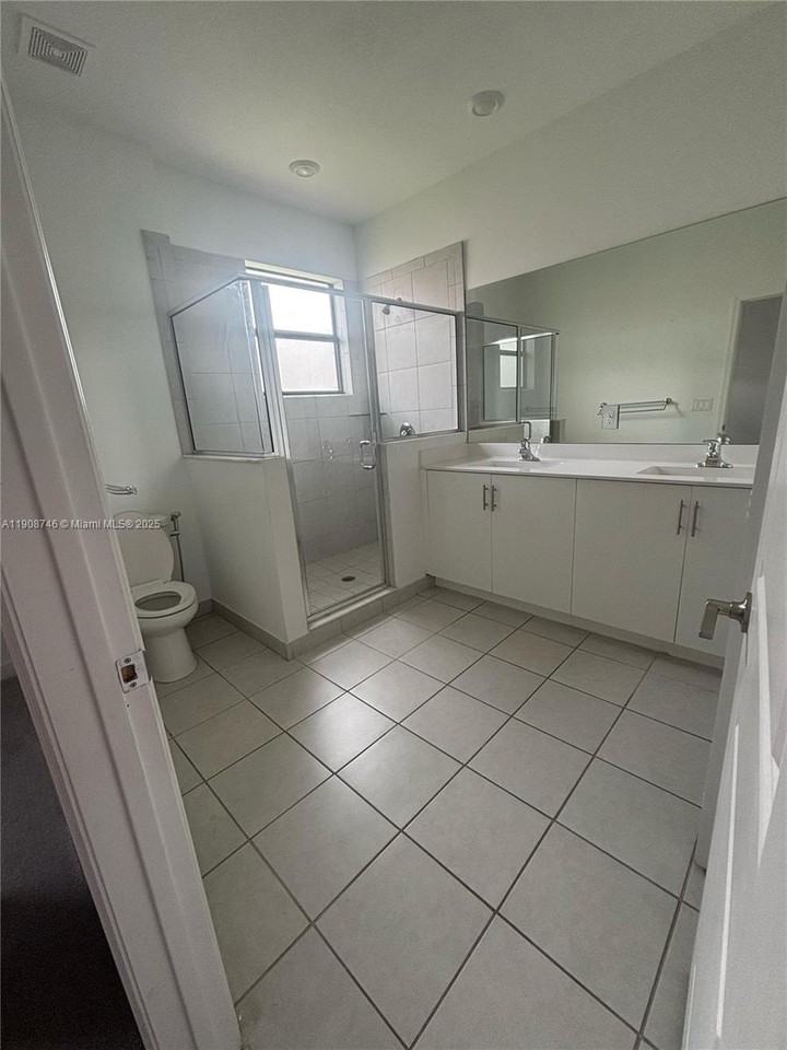 24601 Sw 119th Pl - Photo 7 of 21