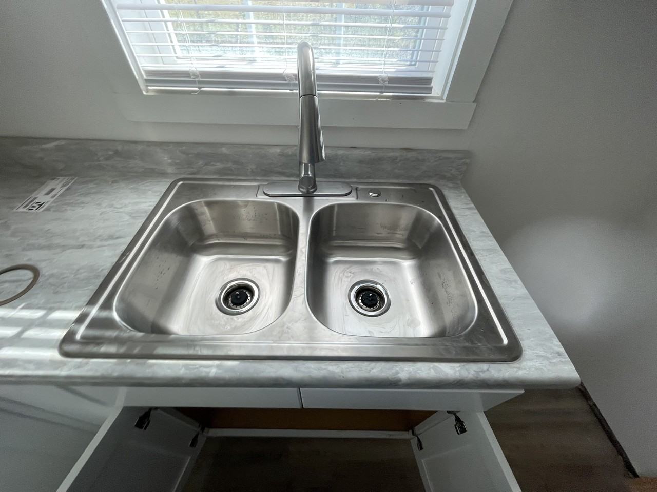 221 Adamsville Ct #NA - Photo 2 of 25