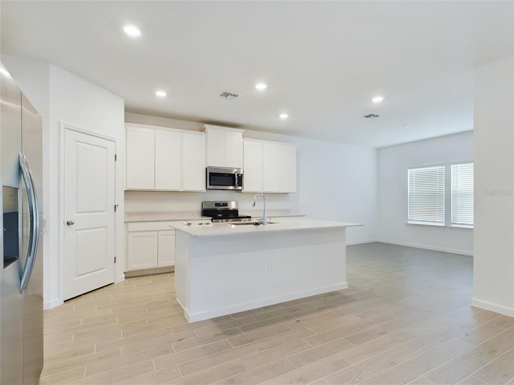 6881 Sw 87th St #6881 - Photo 6 of 22