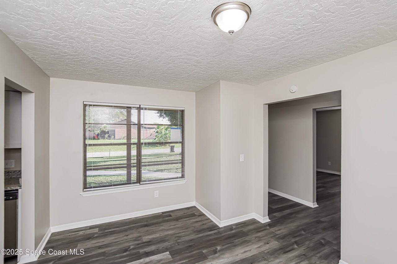 1711 Barker Street Northeast #1711 - Photo 4 of 16