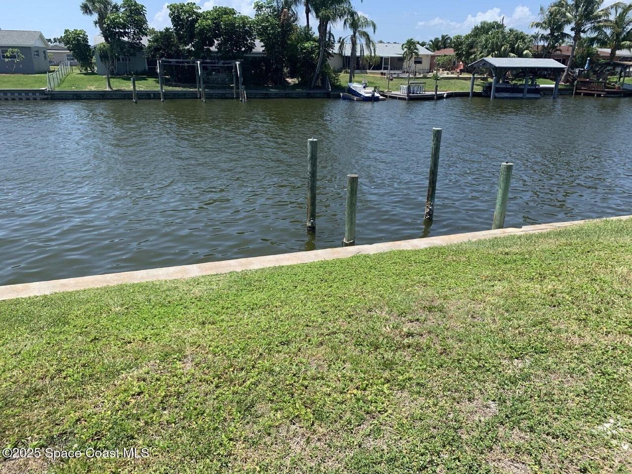 465 Sundoro Ct #465 - Photo 3 of 15