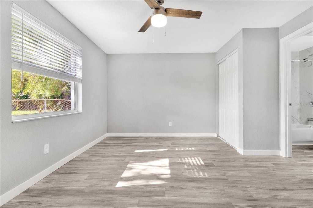 6701 S West Shore Blvd #6701-8 - Photo 2 of 12