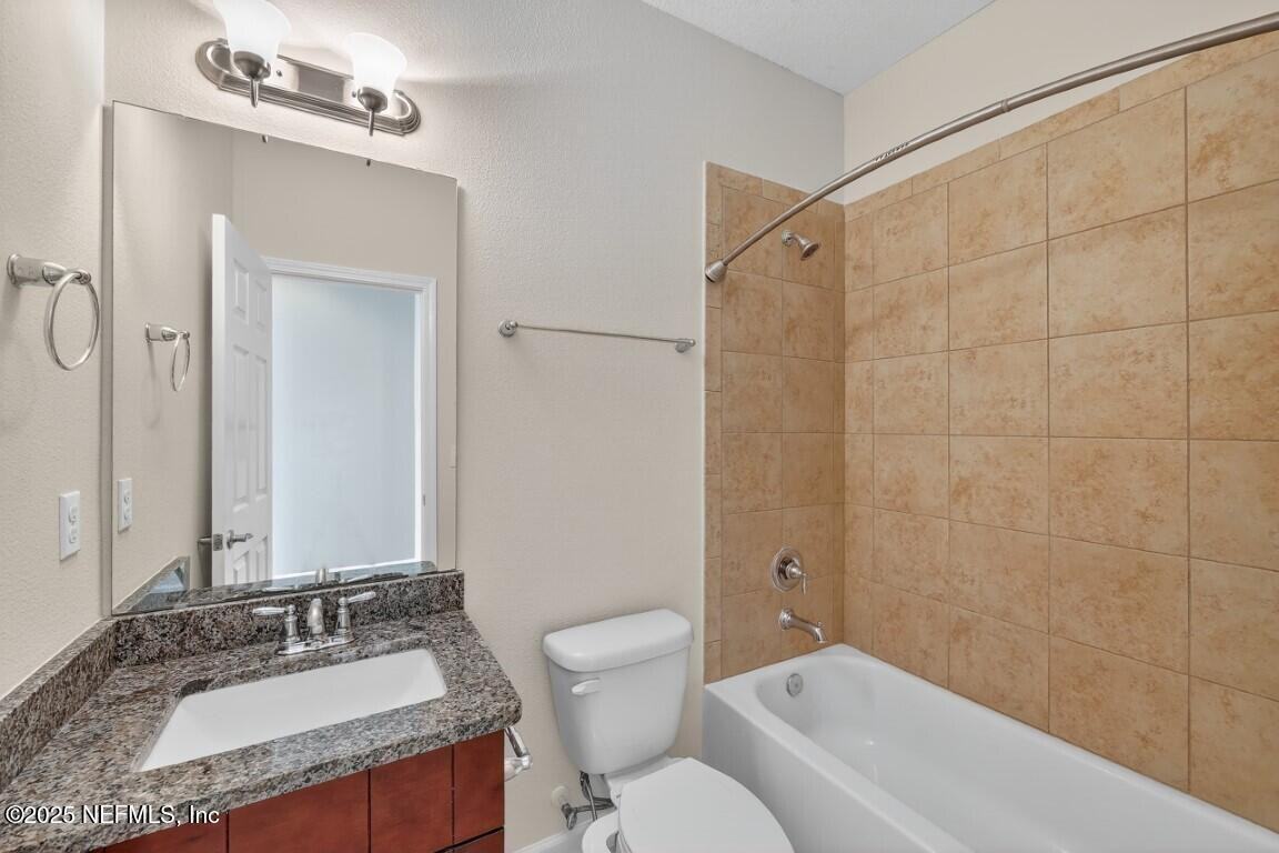 11274 Estancia Villa Cir #11274-801 - Photo 6 of 23