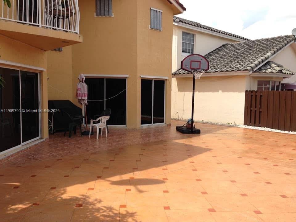 15428 Sw 50th Ter #15428 - Photo 3 of 9