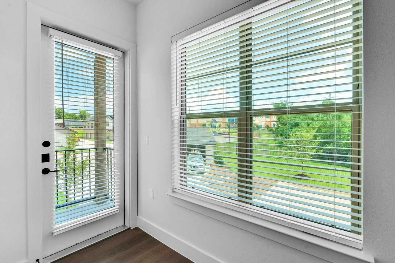 1744 Labrador Ln #1744 - Photo 2 of 28