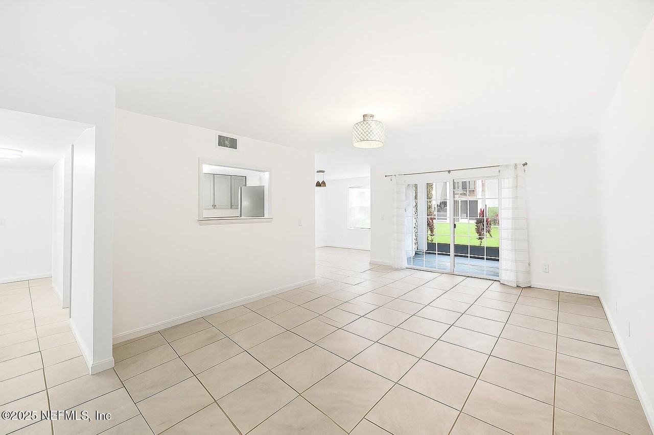 4329 Plaza Gate Ln S #4329-101 - Photo 2 of 23