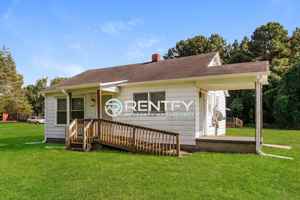 featured image of 2104 East Greenbriar Road