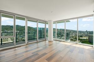 featured image of 1515 Liona Street