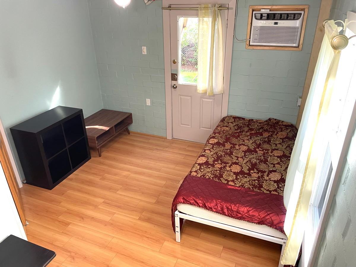 2605B Oaklawn Ave #NA - Photo 7 of 17