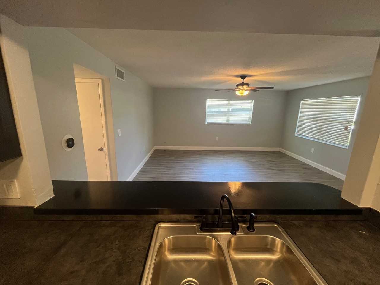 3000 70th Lane North - Photo 3 of 28