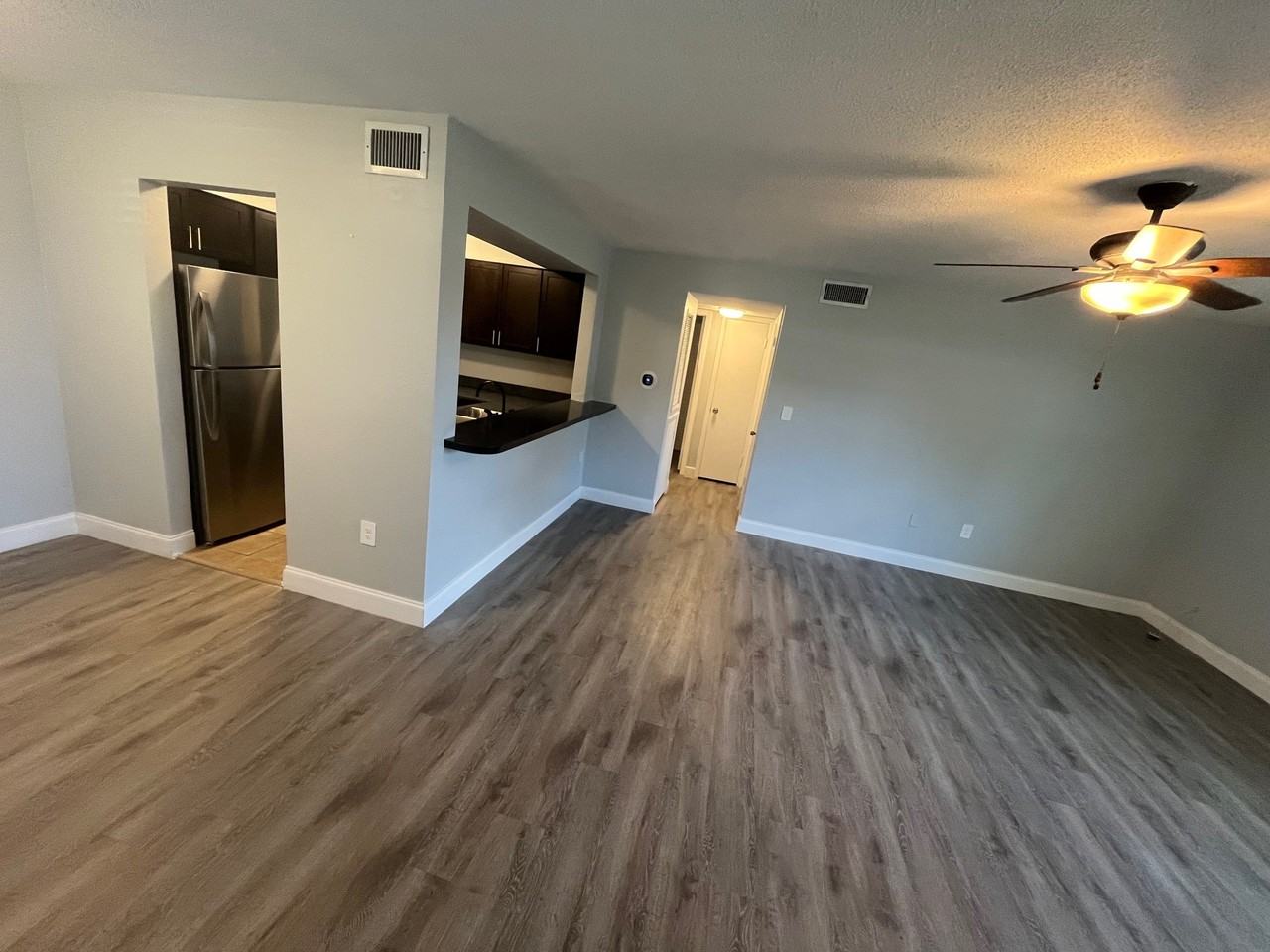 3000 70th Lane North - Photo 7 of 28