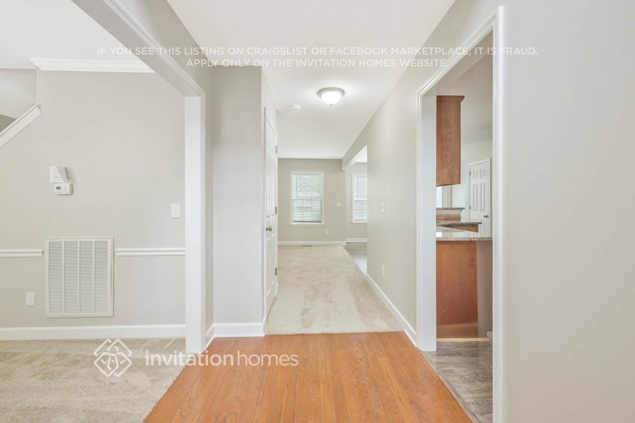 2825 Jason Ct - Photo 3 of 22