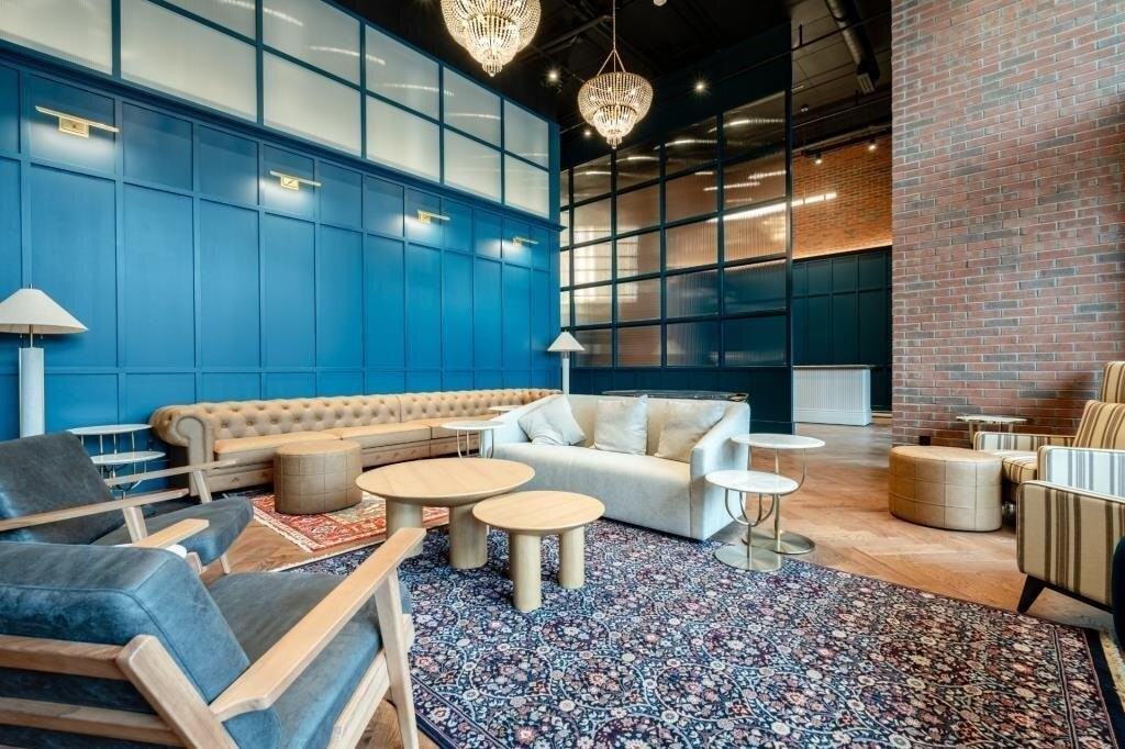 200 Rue Marie-Charles-Le Moyne - Photo 2 of 19