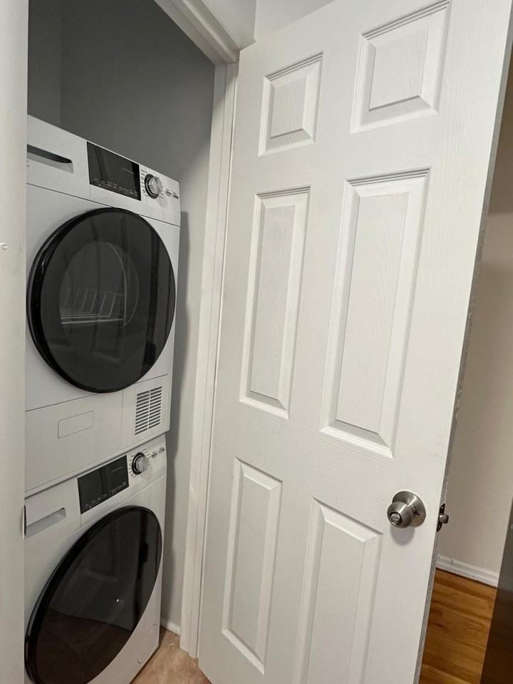 209 West 108th Street - Photo 5 of 10