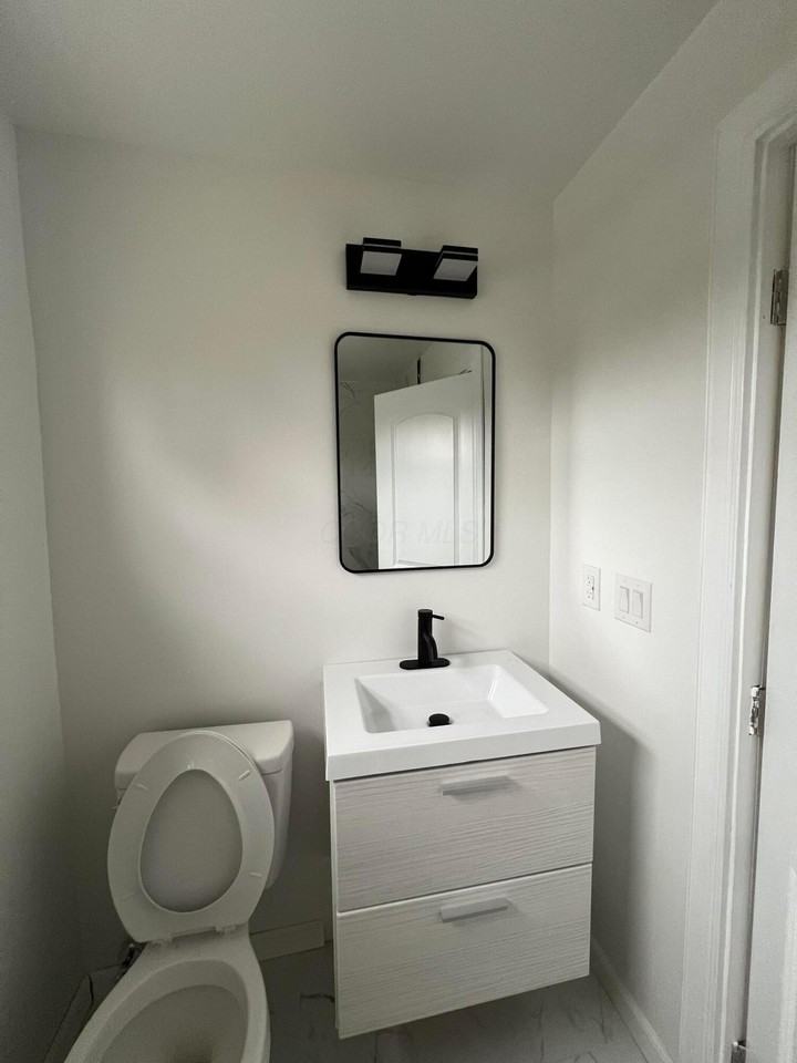 50 N Hampton Rd Apt C #C - Photo 2 of 7