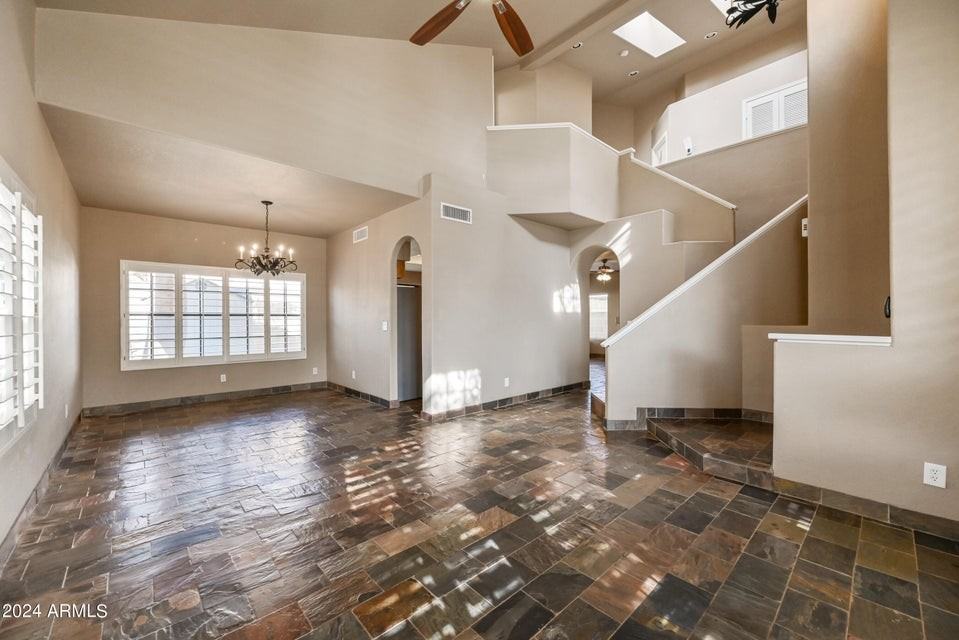 9166 East Laurel Lane - Photo 3 of 34