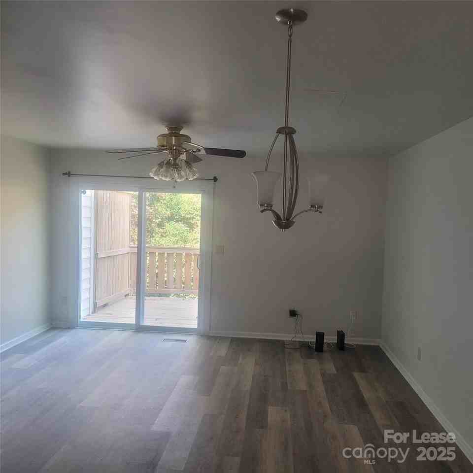 2830 Hosta Dr - Photo 3 of 20