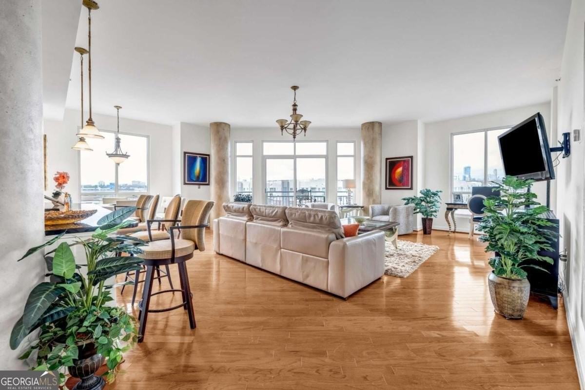 711 Cosmopolitan Drive #707