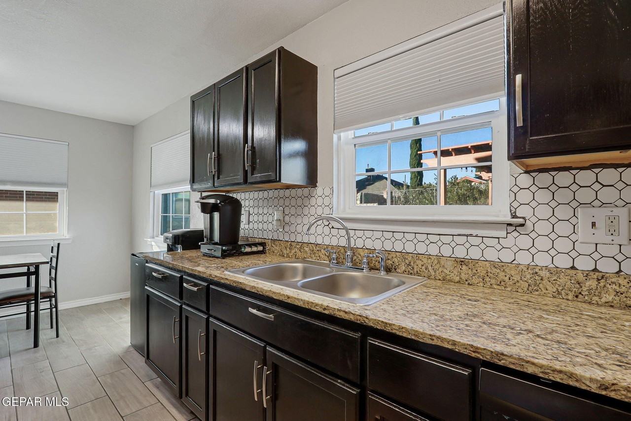 4745 Loma De Plata Dr - Photo 7 of 29