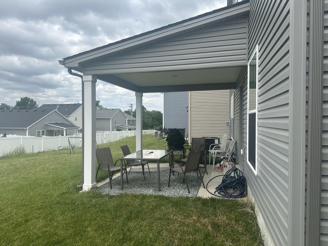 1273 Marlena Ln - Photo 3 of 25