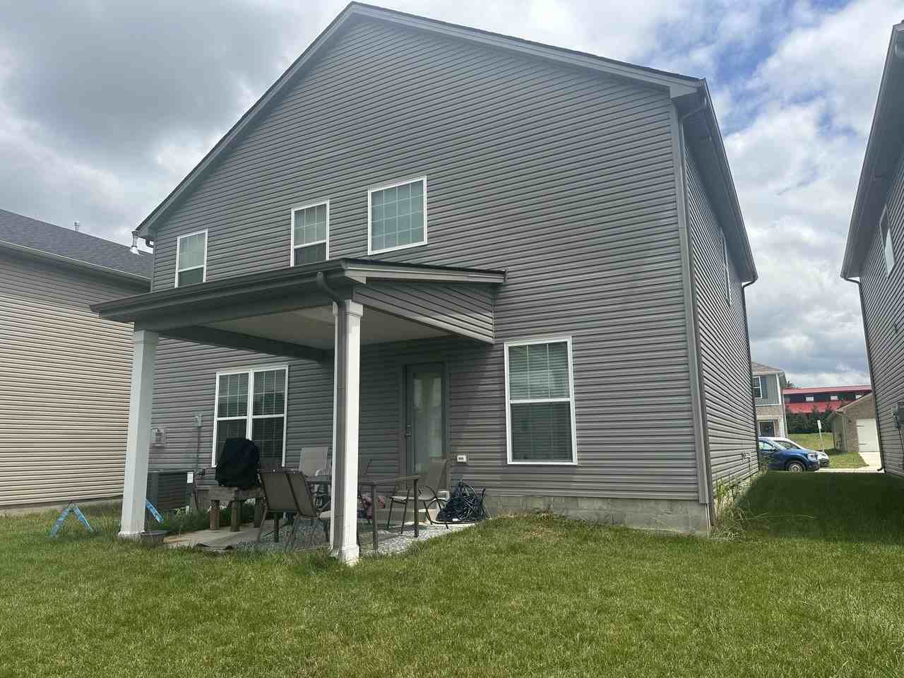 1273 Marlena Ln - Photo 5 of 25