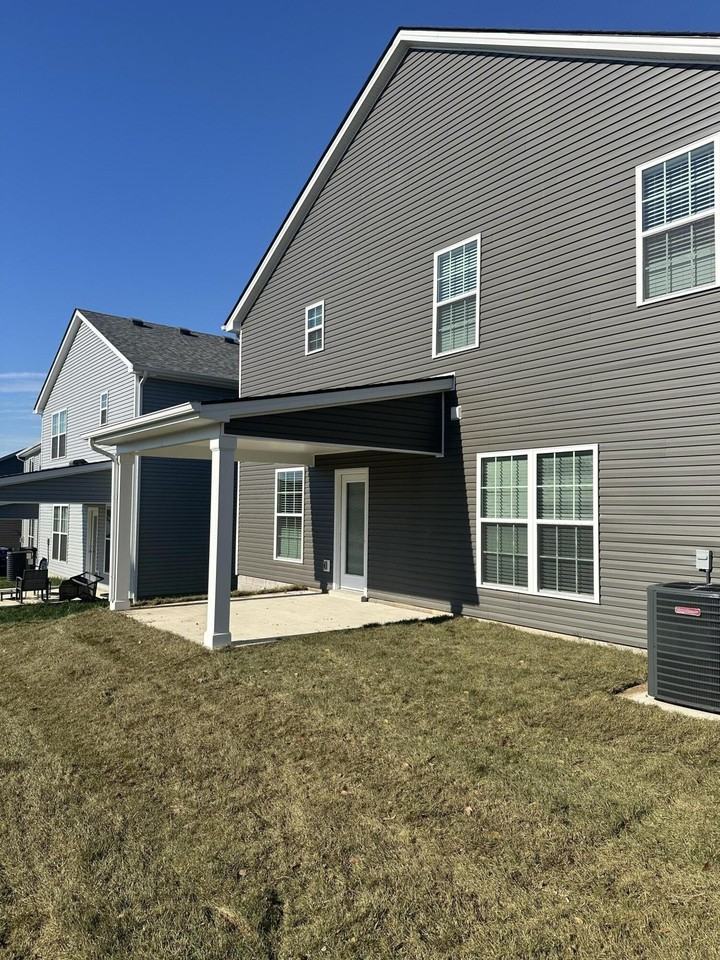 2470 Dittany Ln - Photo 3 of 22