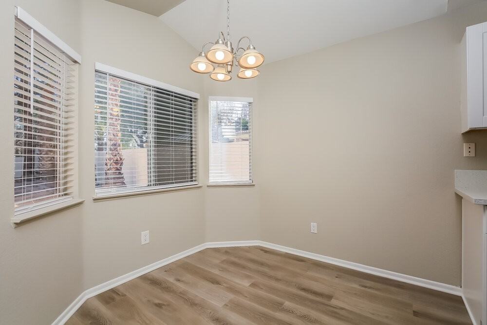 3020 Forest Lake St - Photo 7 of 16