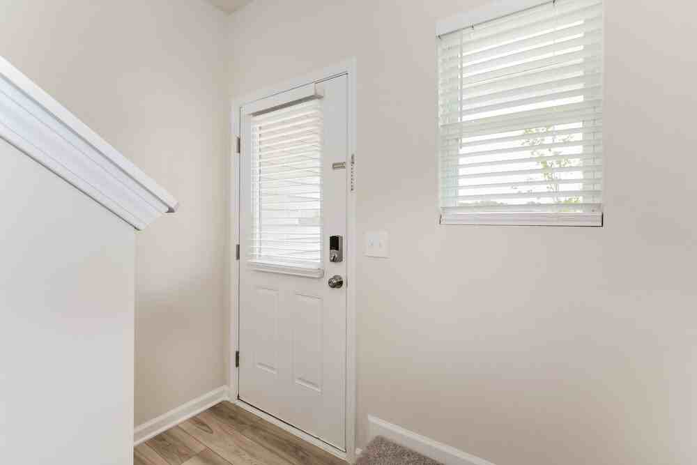 1408 Orchard Hill Rd - Photo 5 of 17