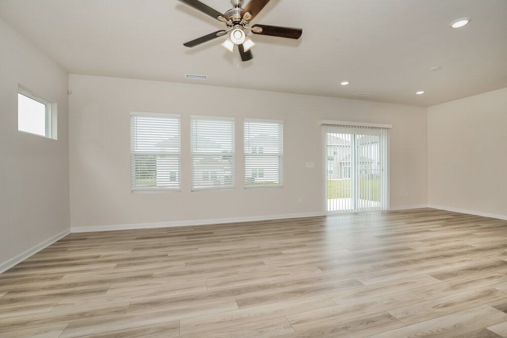 1408 Orchard Hill Rd - Photo 6 of 17