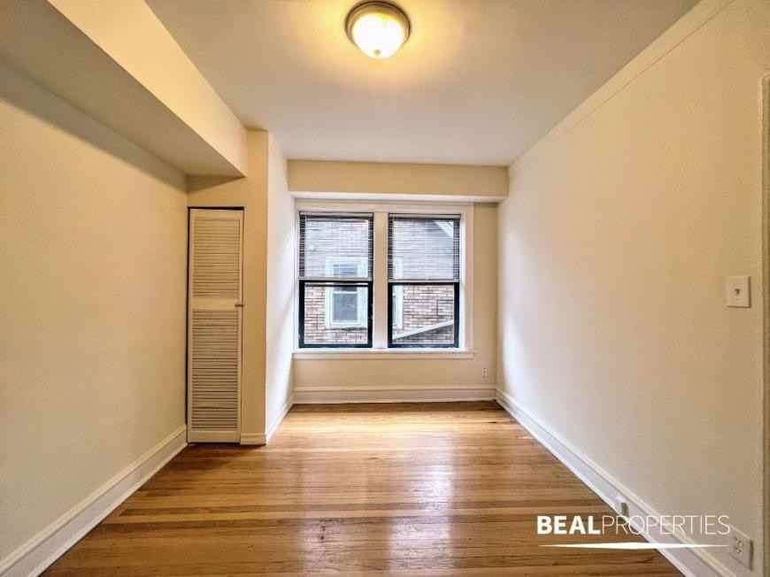 1446 Byron Lane - Photo 3 of 10