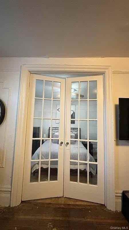 986 Leggett Avenue #4D - Photo 6 of 15