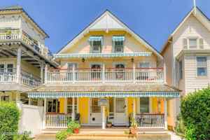 featured image of 19 Webb Avenue #2