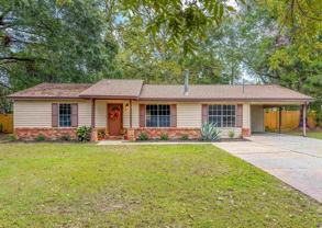 703 Ne 3rd St - Photo 1 of 1