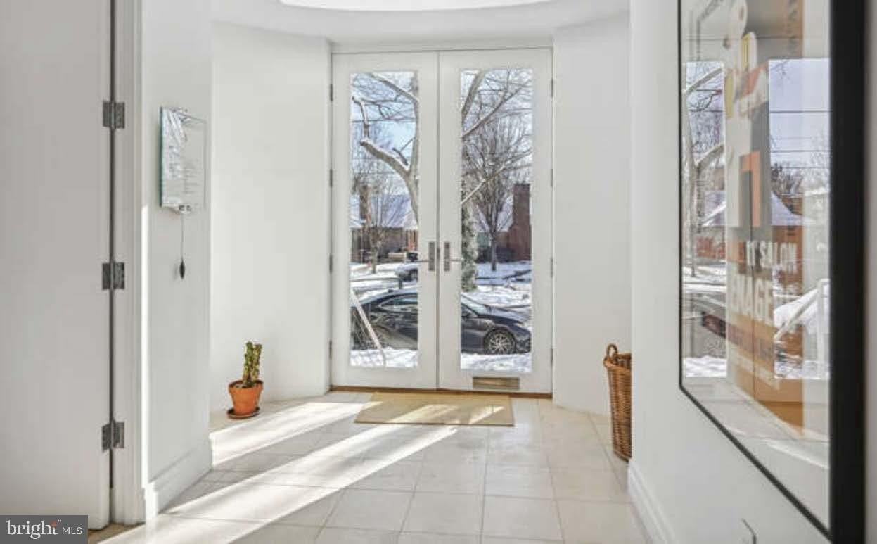 4527 Q Pl Nw - Photo 2 of 24