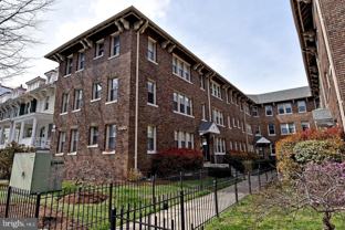 1725 Lanier Pl Nw Apt 9c #9C - Photo 1 of 1