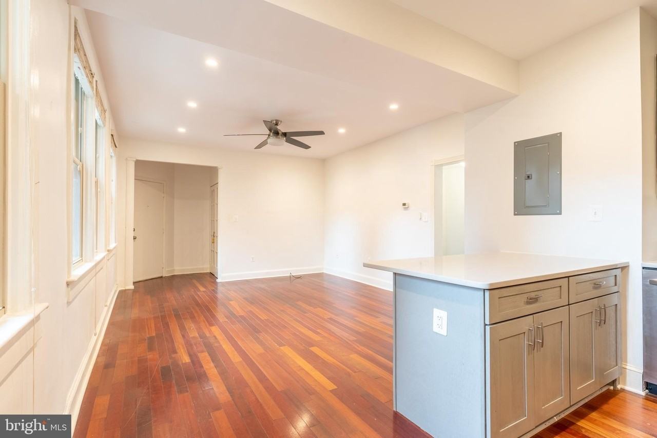 1725 Lanier Place Northwest #9C - Photo 3 of 18