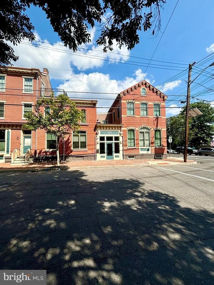 242 Centre Street #12 - Photo 2 of 23