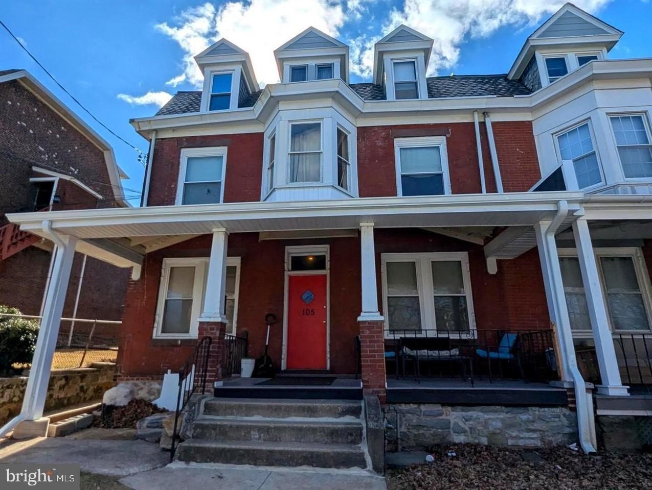 105 West 3rd Avenue #2