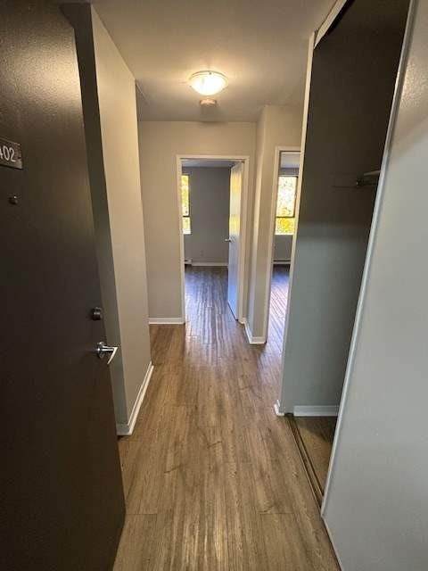 625 Glengarry - Photo 6 of 50